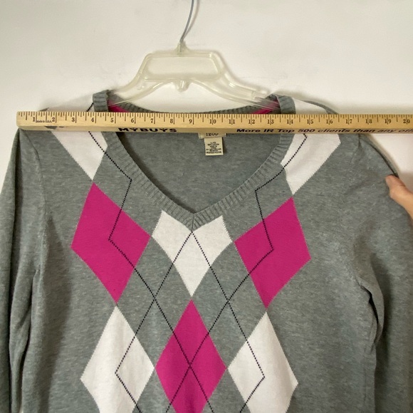 Izod Womens Gray & Pink V-Neck Argyle Golf Sweater SzL (sku153) - Picture 3 of 13
